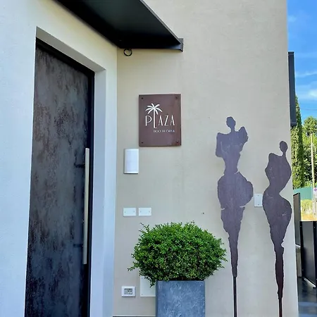 Plaza Di Garda בית הארחה פסקיארה דל גארדה