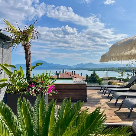 Guest house Plaza Di Garda