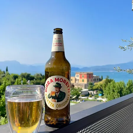 Plaza Di Garda Peschiera del Garda