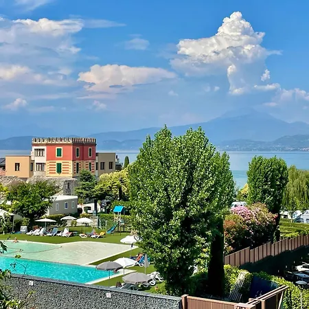 Guest house Plaza Di Garda Peschiera del Garda