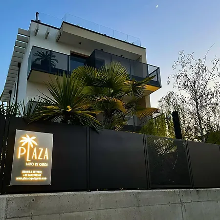 Guest house Plaza Di Garda - Rooftop, Lakeview & Jacuzzi Peschiera del Garda