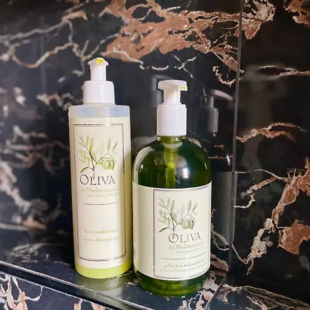 Plaza Di Garda Peschiera del Garda